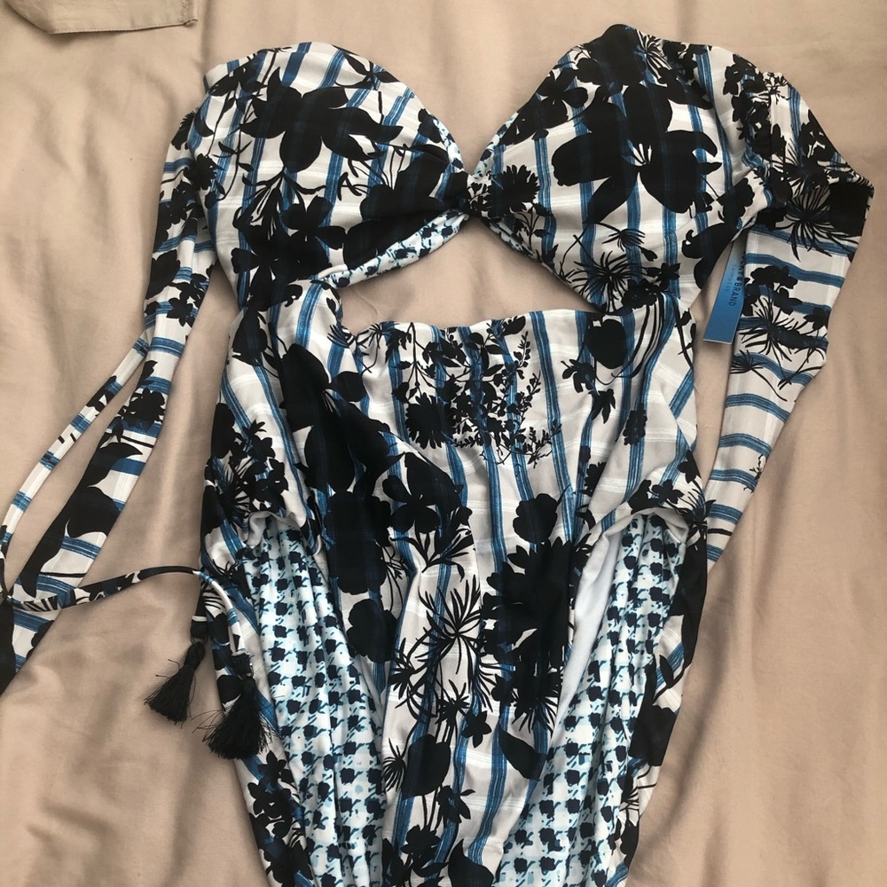 Lucky Brand brand new never worn swimsuit